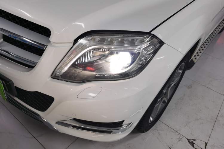 Used Mercedes-Benz GLK-Class 2013 Facelift GLK 300 4MATIC Luxury Edition