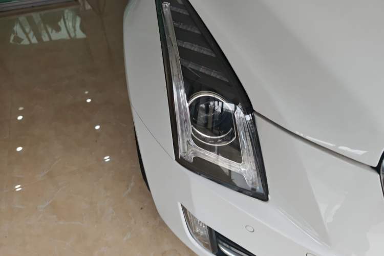 Used Cadillac ATS-L 2016 28T Tech Edition Right Front Headlight