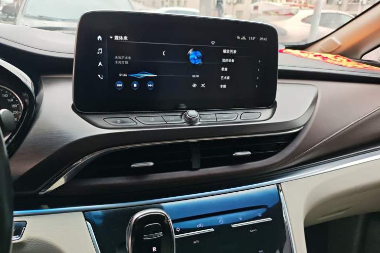 Used Buick GL8 2020 Land Business Class 652T Luxury Model
