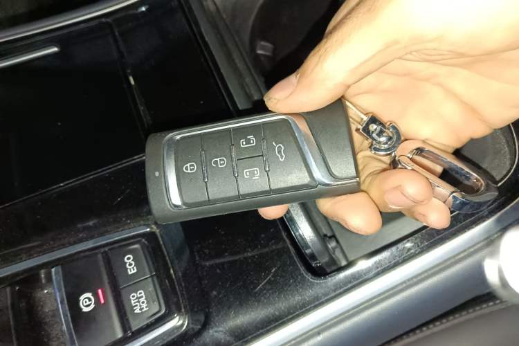 Used GAC Trumpchi M8 2021 Master Series 390T Prestige Edition Vehicle Key