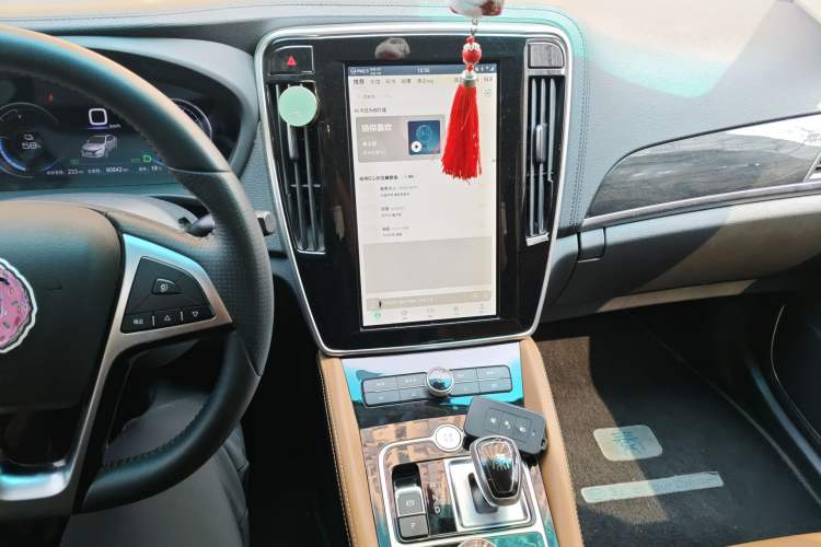 Used BYD Qin New Energy 2018 Qin EV450 Smart Connect Fashion Model