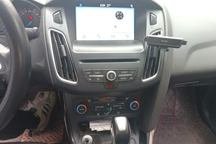 Used Ford Focus 2018 Sedan Classic EcoBoost 180 Automatic Elite Model