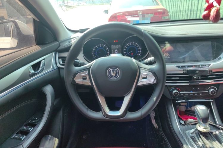 Used CHANGAN Eado 2018 High-Energy Edition 1.6L GDI Automatic Pioneer Model China V Standard Steering Wheel