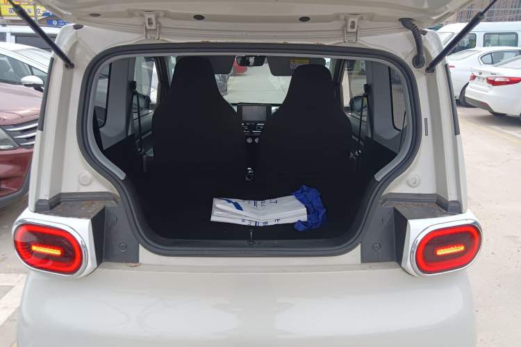 Used Wuling Hongguang MINIEV 2024 3rd Generation 215km Advanced Version