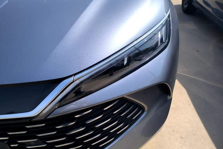 Used BYD Qin L 2025 DM-i Smart Drive 80KM Leading Model