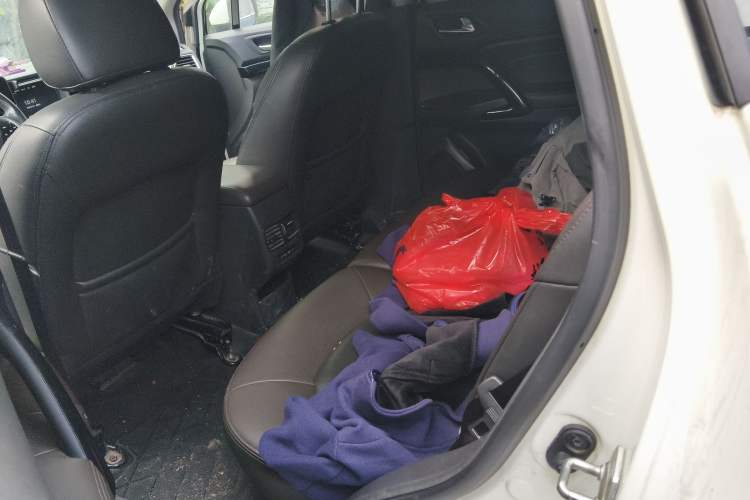 Used GAC Trumpchi GS4 2017 235T Manual Two-Wheel Drive Luxury Edition
