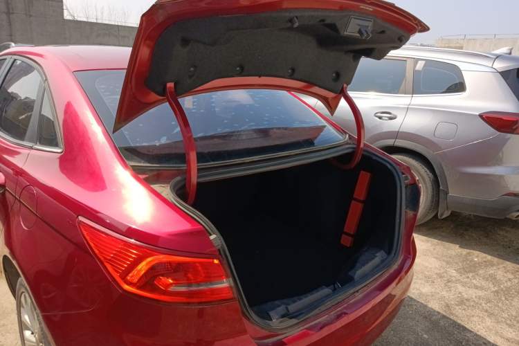 Used Ford Escort 2017 Happiness Edition 1.5L Automatic Fashion Version