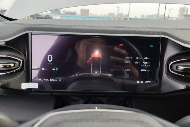 Used Nio ES6 2022 75 kWh Sport Edition Instrument Cluster