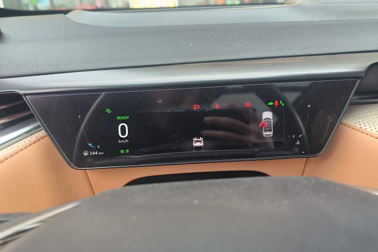 Used Wey Latte DHT 2022 1.5T DHT Extra-Large Cup