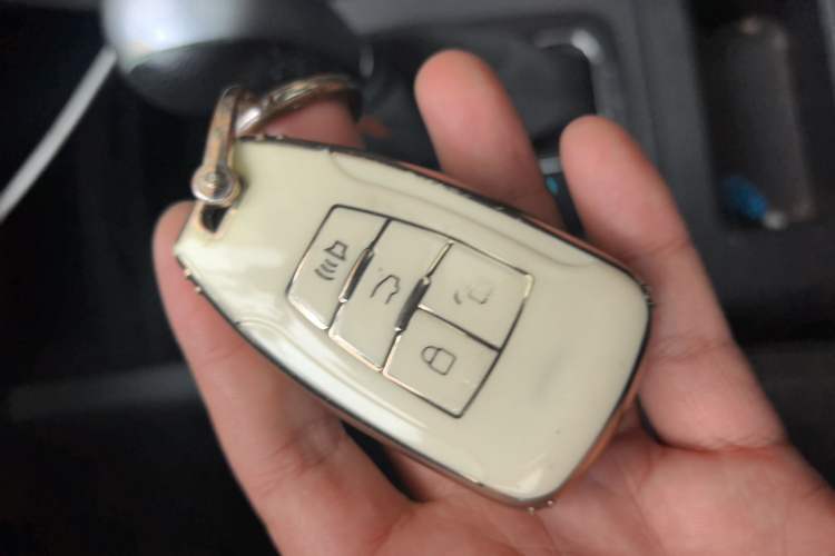 Used BAIC Senova X65 2015 2.0T Automatic Elite Model
