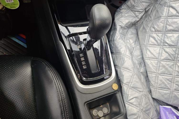 Used Nissan Tiida 2016 1.6L CVT Cool Dynamic Edition
