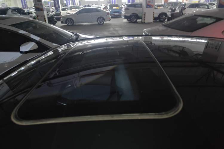 Used MG 7 2023 2.0T Automatic Hunter Luxury Edition Roof