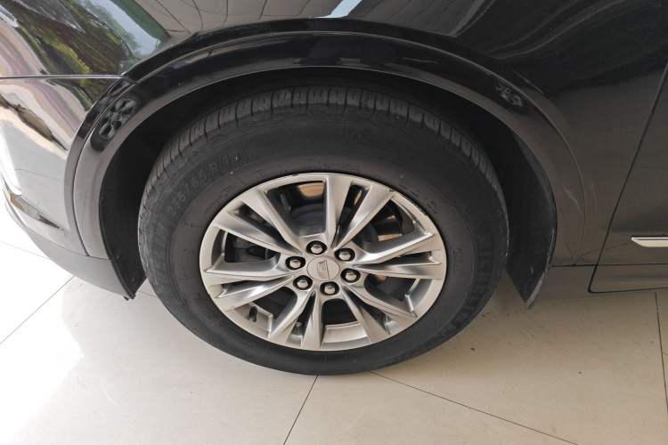 Used Cadillac XT5 2022 2.0T Two-Wheel Drive Luxury Version