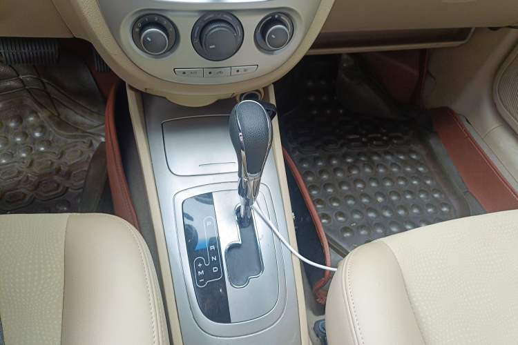 Used Buick Excelle 2013 1.5L Automatic Classic Model Gear Lever