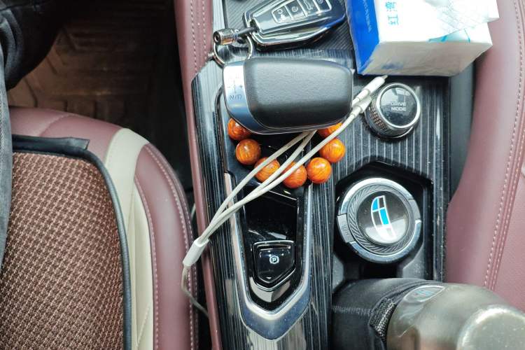 Used Geely Auto Monjaro L 2024 2.0TD High-Power Automatic Two-Wheel Drive Yunqi Version