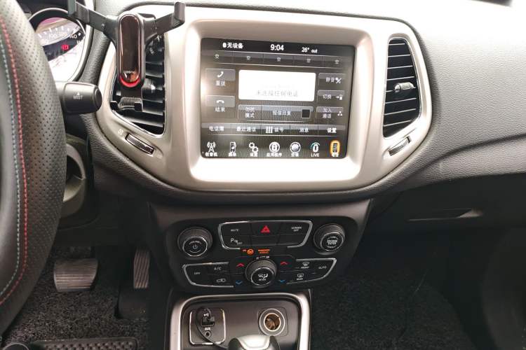 Used Jeep Compass 2017 200T Automatic Family Edition
