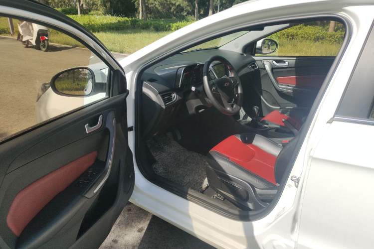 Used Chery Arrizo 5 2017 1.5L Manual Fashion Edition