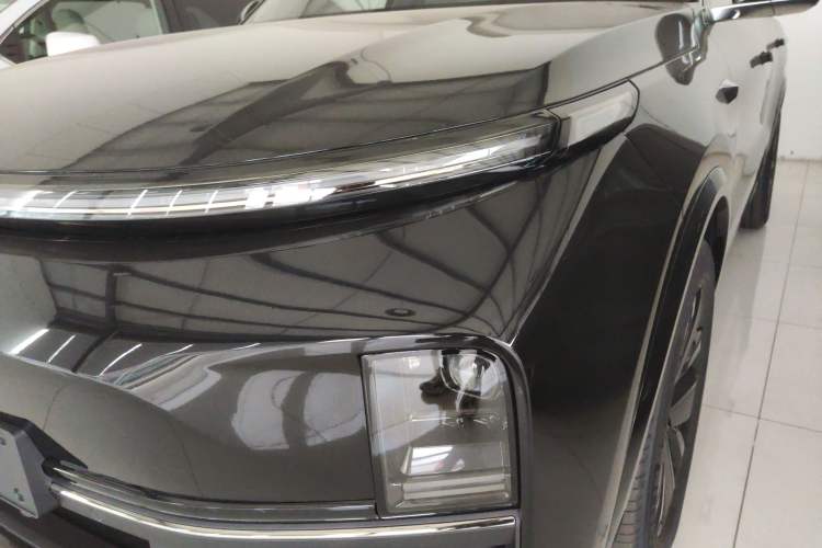 Used Li Auto L8 2025 Pro Smart Refresh Edition