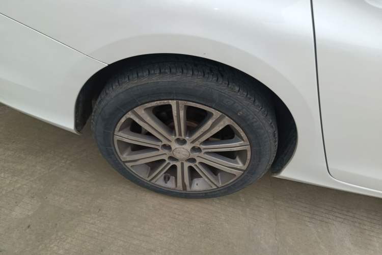 Used Peugeot 408 2018 350THP Automatic Luxury Edition Right Rear Wheel Hub