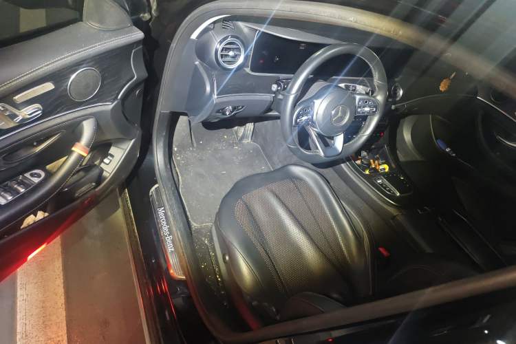 Used Mercedes-Benz E-Class 2019 E 300 L Sport Luxury Edition Driver Seat