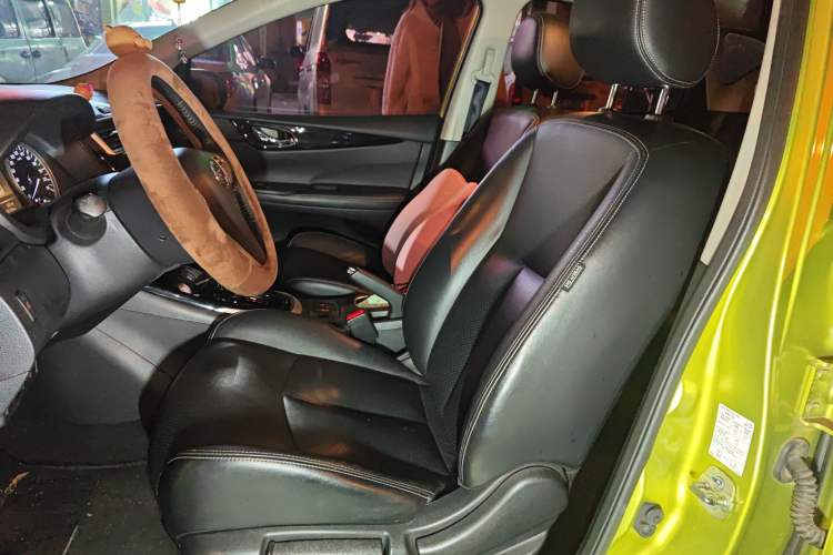 Used Nissan Tiida 2016 1.6L CVT ZhiZun Edition