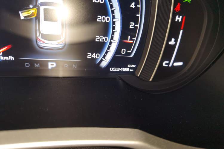 Used Geely Auto Emgrand X7 Sport 2016 1.8TD Automatic All-Wheel-Drive ZhiZun Edition