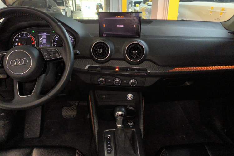 Used Audi Q2L 2018 35 TFSI Launch Exclusive Edition China VI