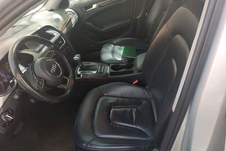 Used Audi A4L 2013 35 TFSI Automatic Comfort Model Left Front Seat