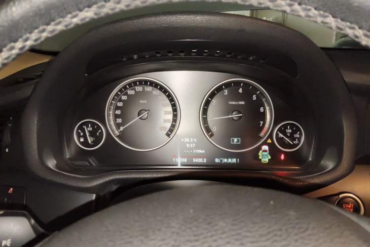 Used BMW X3 BMW X3 xDrive28i WX91, July 2013