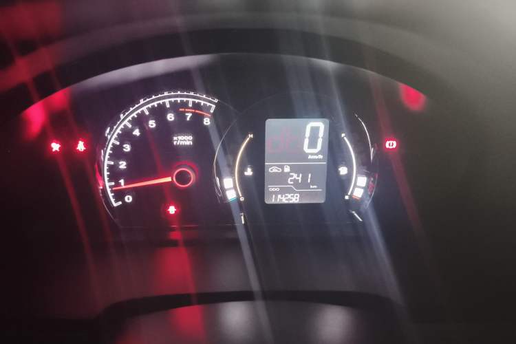 Used Roewe 350 2015 1.5L Manual Luxury Sunroof Edition Instrument Cluster