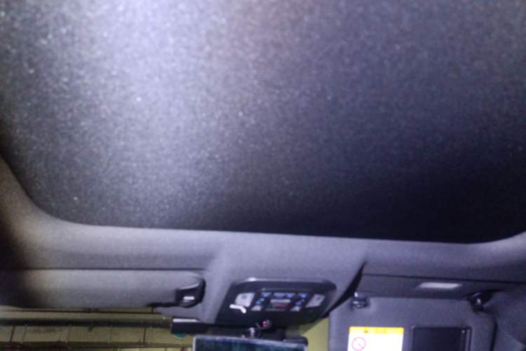 Used Toyota Crown Kluger 2021 2.5L HEV Four-Wheel Drive Flagship Edition Headliner