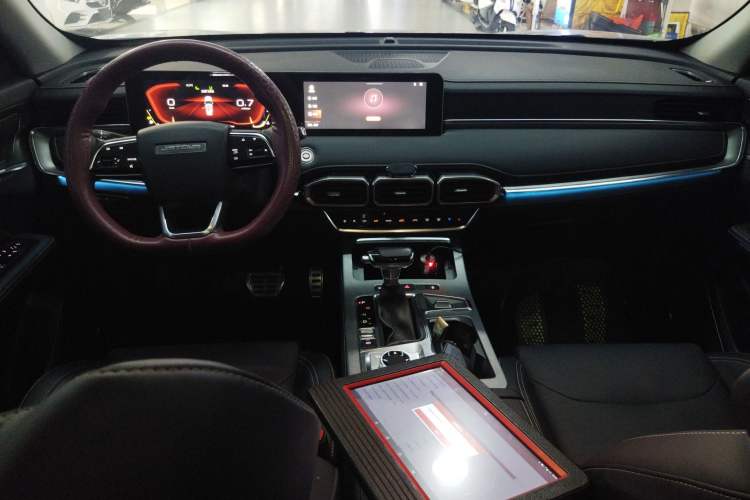 Used JETOUR X70 PLUS 2021 1.5T DCT Mountain 7-Seater
