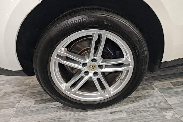 Used Porsche Macan 2023 Macan 2.0T