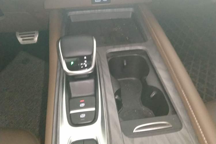 Used Chery Arrizo 8 2023 High-Performance Edition 2.0T DCT Powerfully Equipped