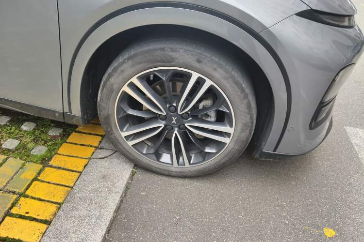 Used XPeng G6 2023 755 Ultra-Long Range Pro
