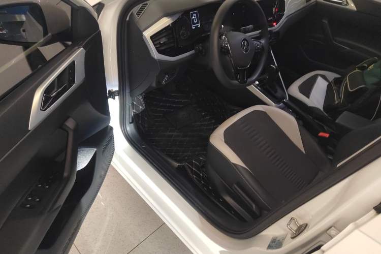 Used Volkswagen Polo 2021 Plus 1.5L Automatic Colorful Tech Edition