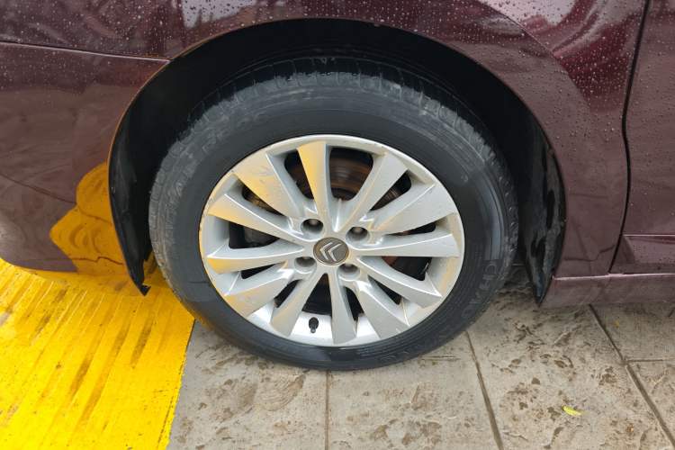 Used Citroen C-Quatre 2013 Sedan 1.6L Automatic Prestige Model Left Front Wheel Hub