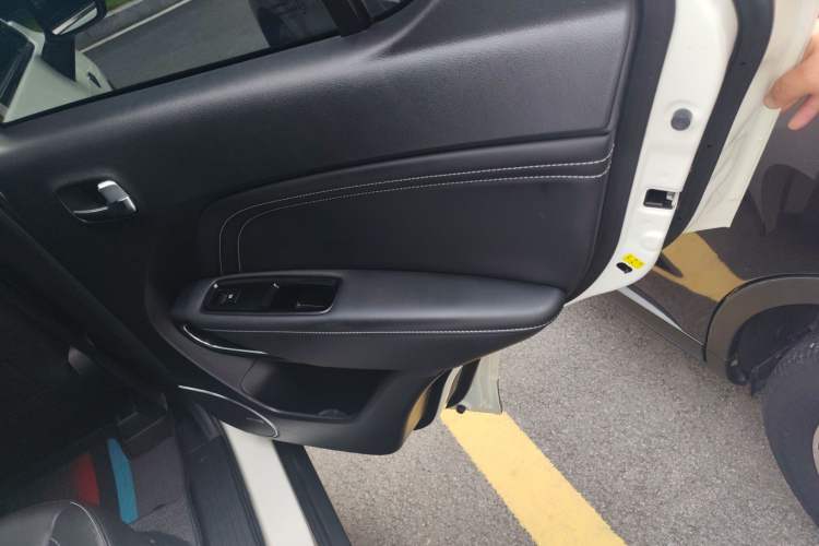 Used GAC Trumpchi GS3 2021 POWER 270T Automatic Luxury Edition Right Rear Door Interior