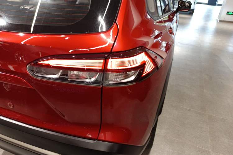 Used Toyota FRONTLANDER 2022 2.0L CVT Luxury PLUS Edition