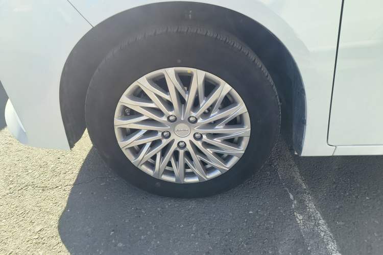 Used BAW Ruisheng Ace M7 2025 2.0L Automatic Long Wheelbase Luxury Version 7 Seats