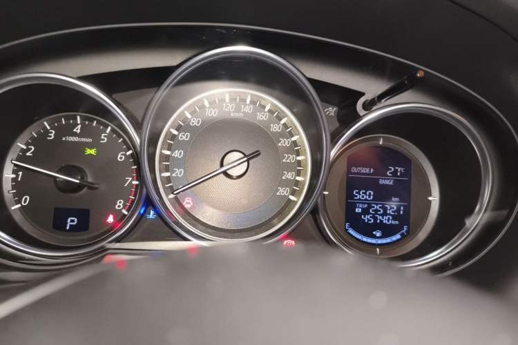 Used Mazda Atenza 2017 2.0L Blue Sky Luxury Edition
