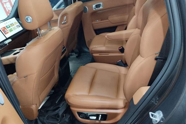 Used Li Auto L8 2023 Pro Model