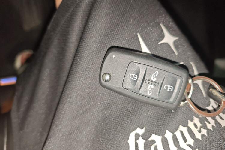 Used Volkswagen Multivan 2017 2.0 TSI Two-Wheel Drive Luxury Edition 7 Seats
