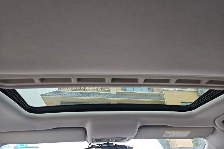 Used Volkswagen Santana 2015 1.4L Manual Comfort Edition Headliner