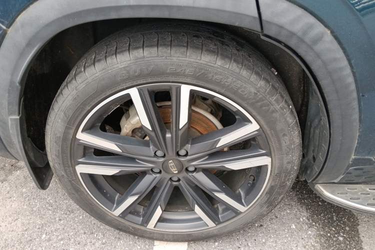 Used Geely Auto Monjaro L 2021 2.0TD DCT EVO Two-Wheel-Drive Flagship Version Right Rear Wheel Hub