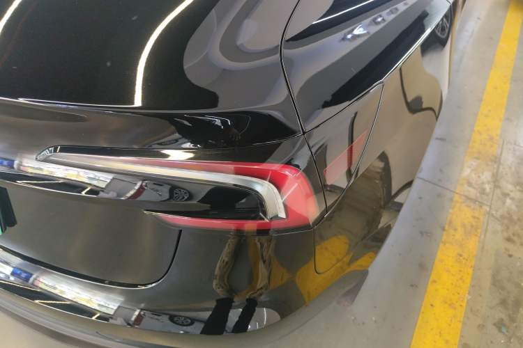 Used Tesla Model 3 2023 Rear-Wheel-Drive Version