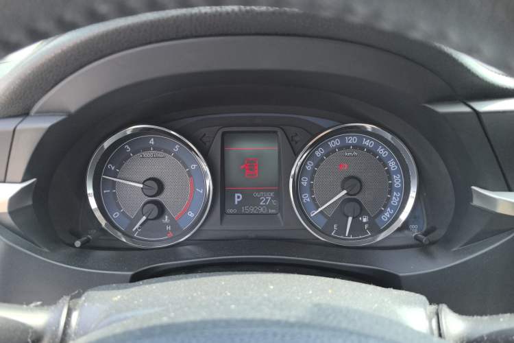 Used Toyota Corolla 2014 1.6L CVT GL-i Leather Edition Instrument Cluster