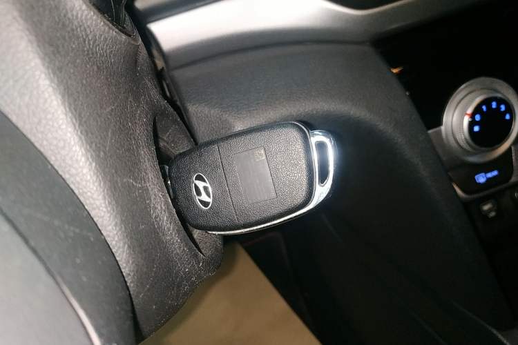 Used Hyundai Elantra (6th Generation / Lingdong) 2019 1.5L CVT ZhiXuan – Elite Version Vehicle Key