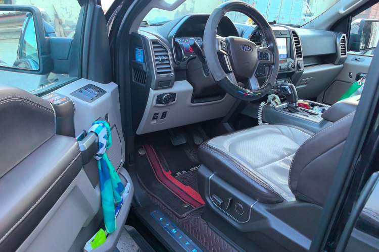 Used Ford F-150 Raptor 2019 3.5T LTD Driver Seat