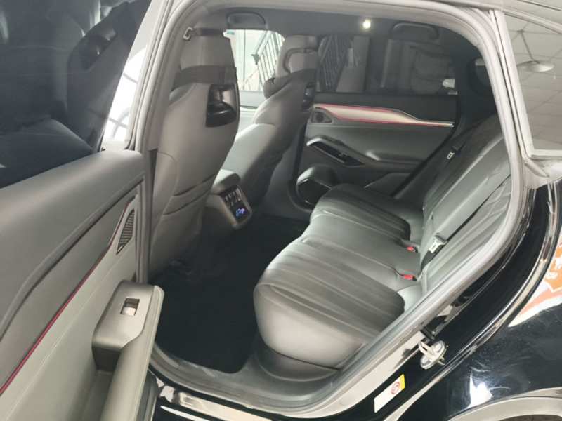 Used BYD Song L EV 2025 550 km Excellence Version — 16